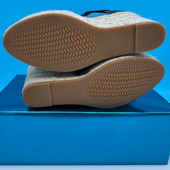 Cole Hann Women's Cloudfeel Hampton Wedge Strappy Sandal Shoes,‎ Size 7.5, Black - Picture 10 of 12